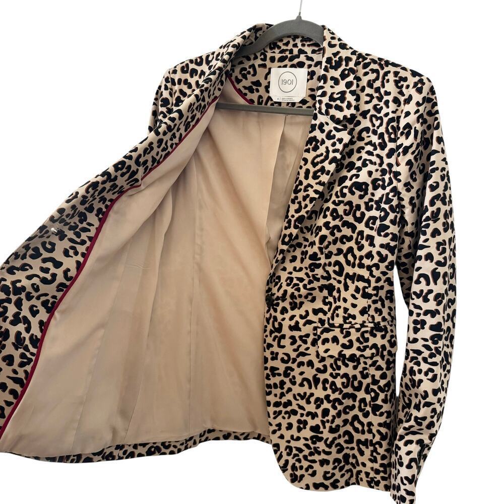 1901 Nordstrom Animal Print Blazer in "Beige Shadow Leopard" Size 6 - Picture 4 of 8
